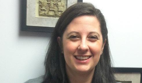 Anne Perez's profile picture Anna Perez, portrait in office